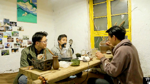 【野居青年】在深山老宅为自己打造一个茶室和画室,静下心想想未来